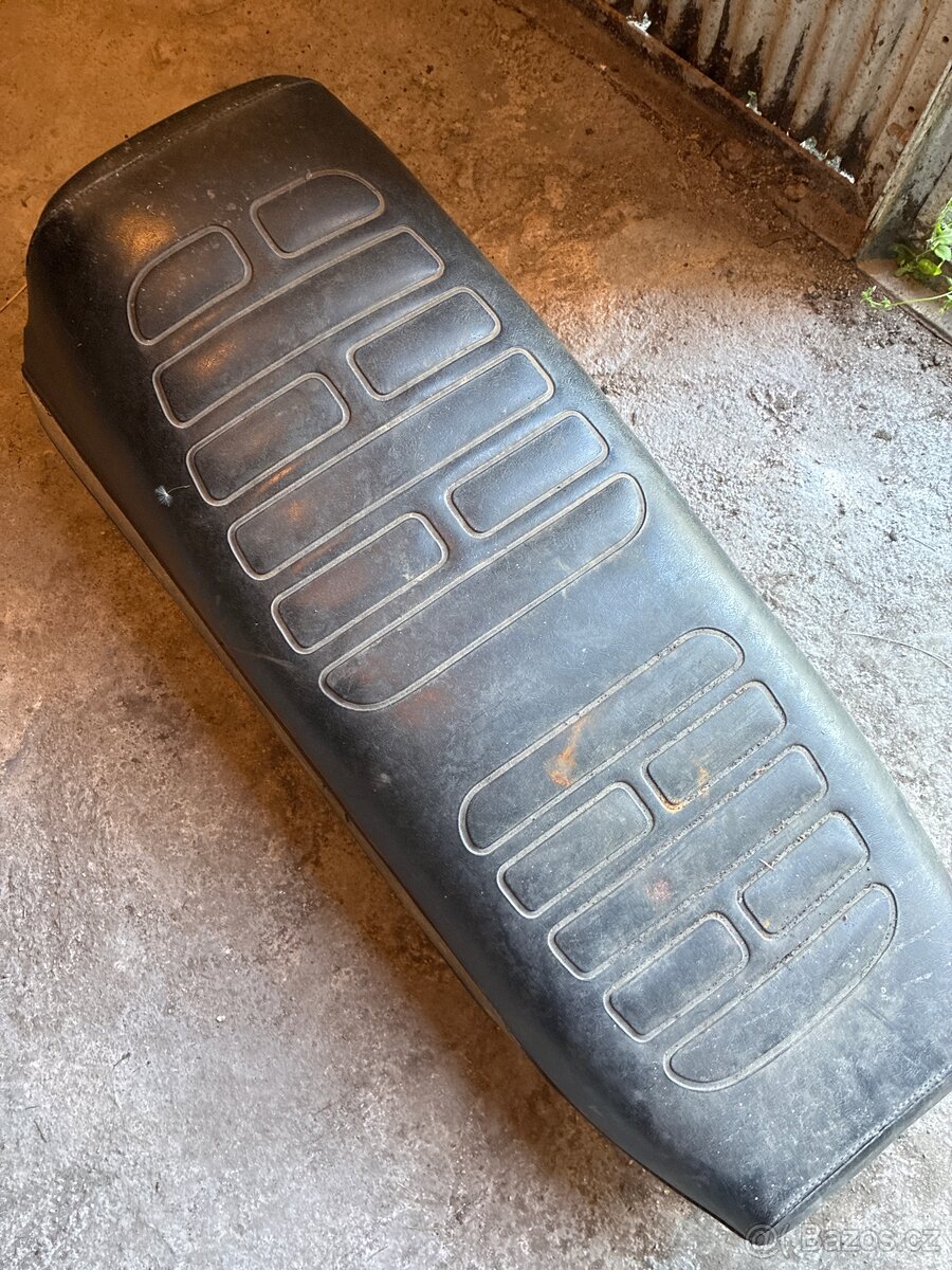 Sedačka Jawa 350/634