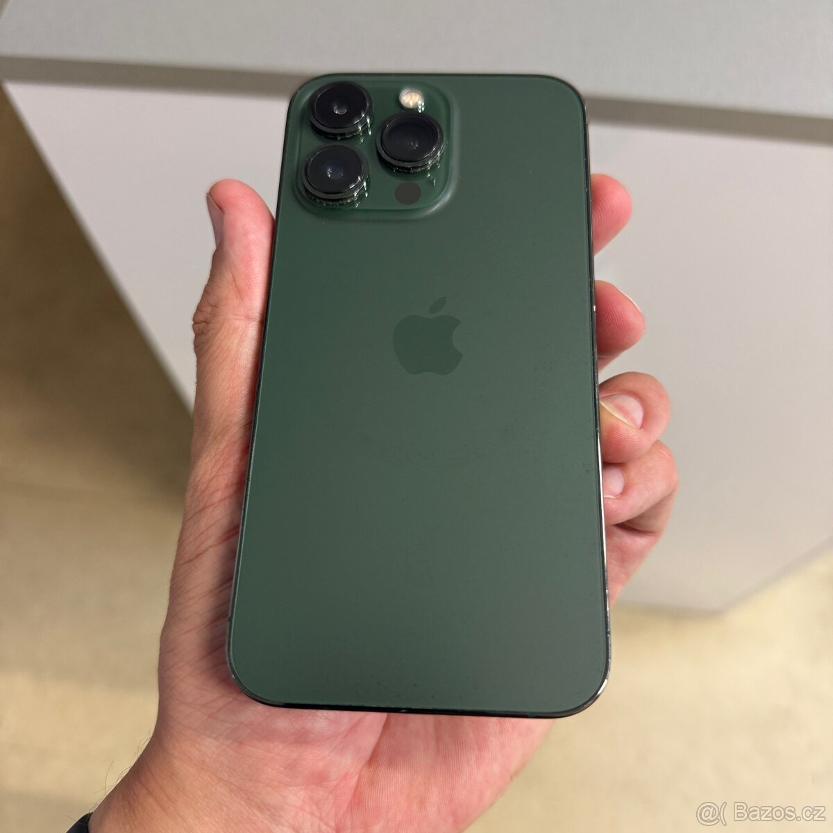 iPhone 13 Pro 128GB zelený, pěkný stav, 12 měsíců záruka