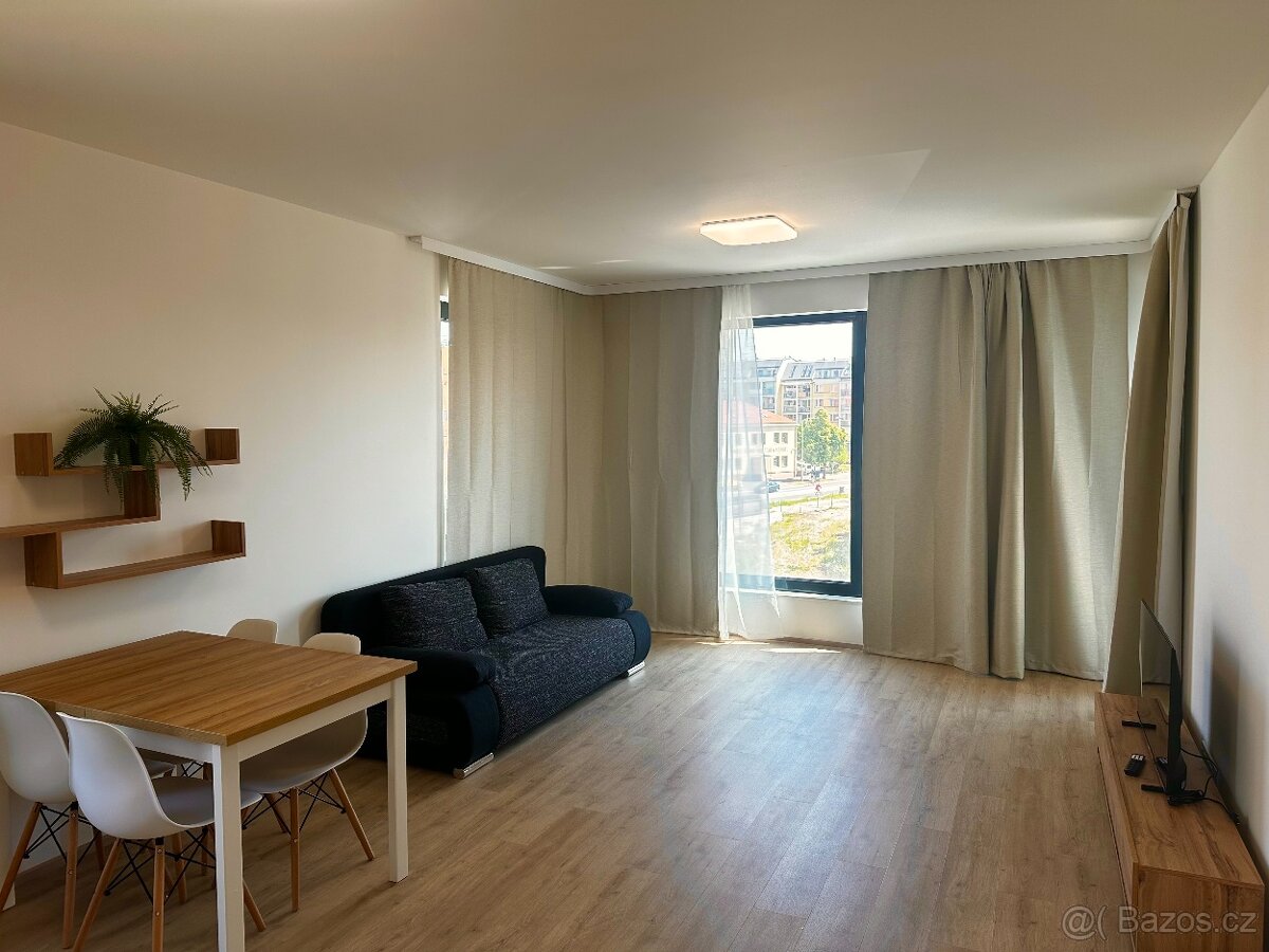 🏠 Velikost bytu: 2+kk, 63 m ² 📍Adresa: Praha 3 - Žižkov