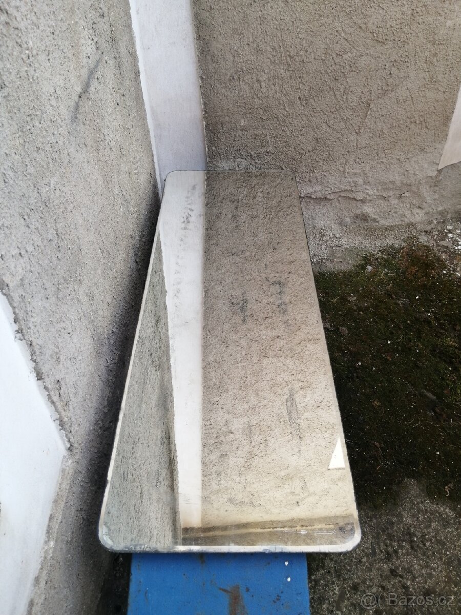 Zrcadlo 128x45
