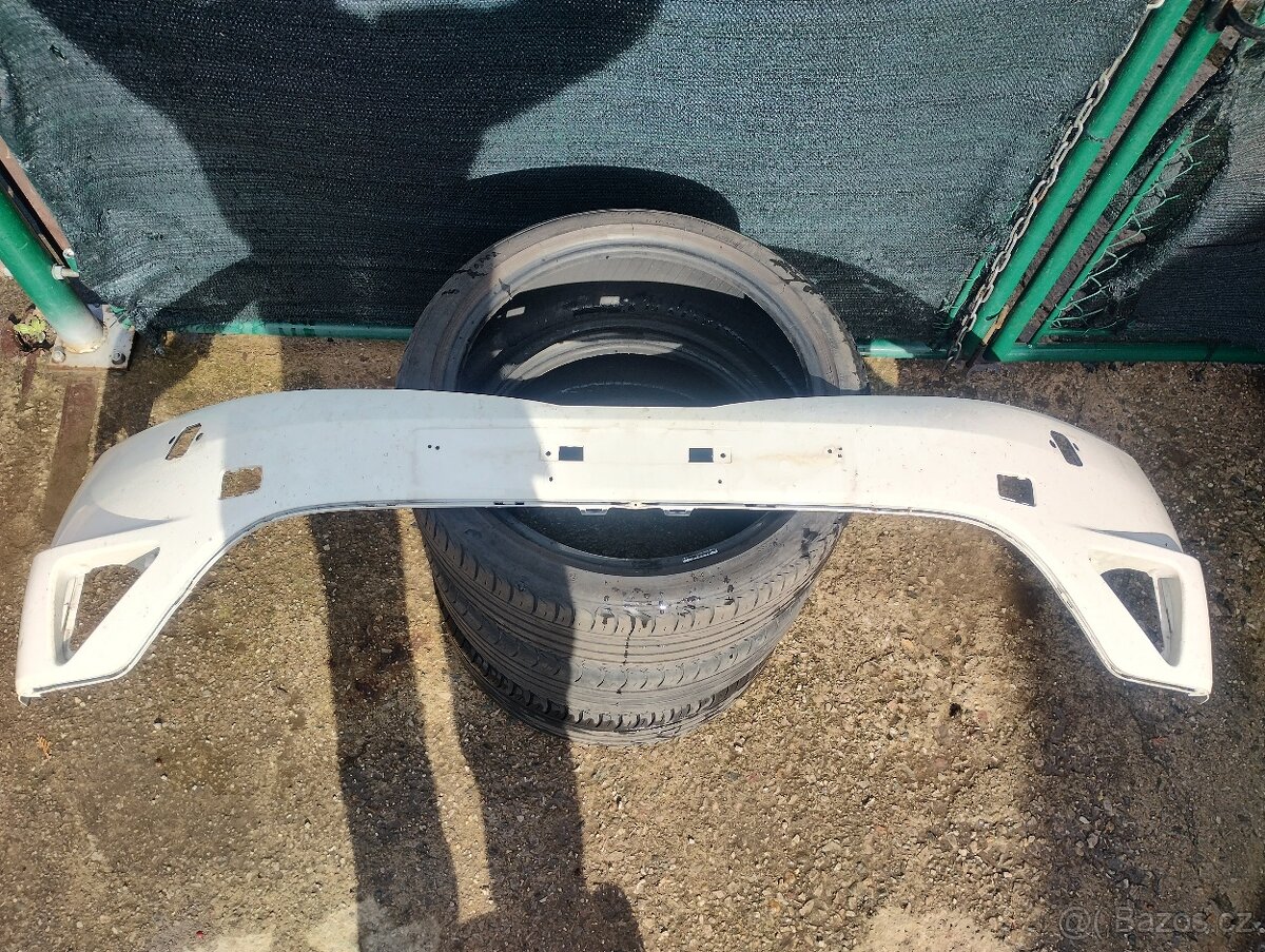 Honda civic type R nárazník podběh lem