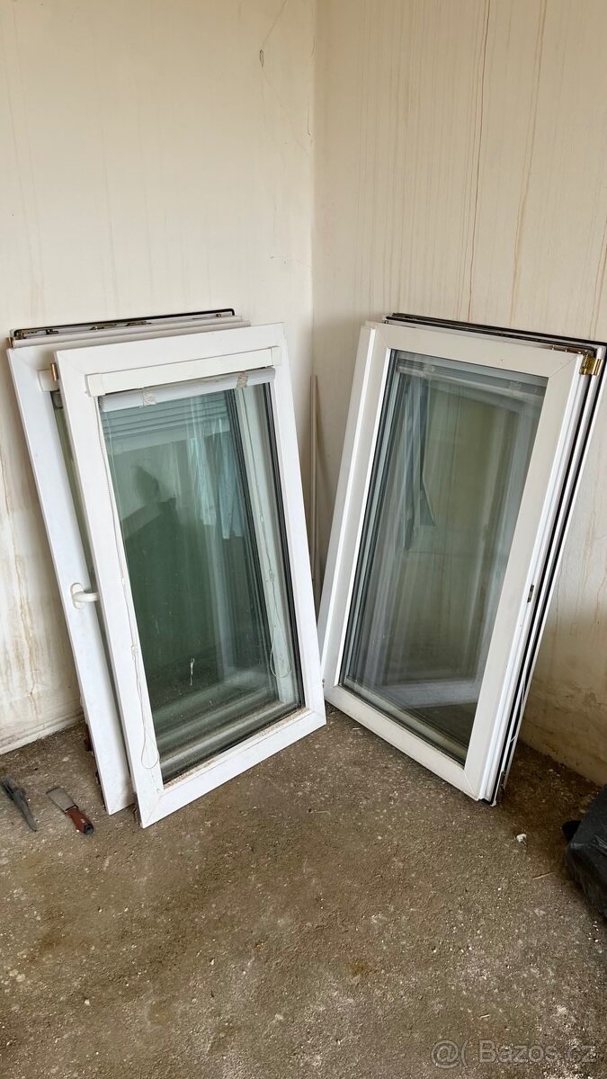 4x Plastová okna 140x130
