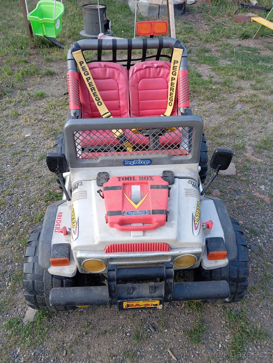Dětské elektrické autíčko