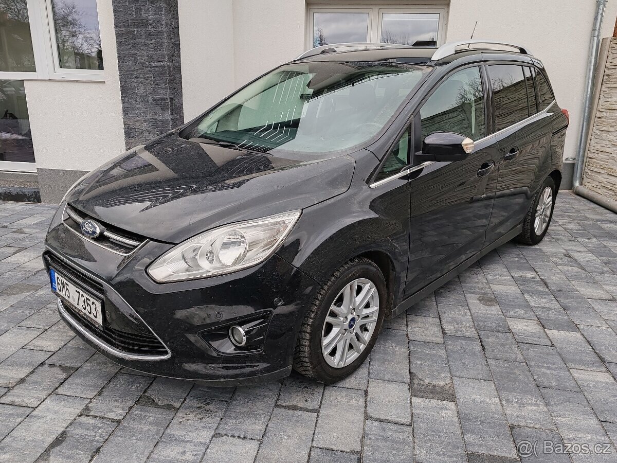 Ford C-max Grand 2.0TDci ,04/2015,7 mís,tažné