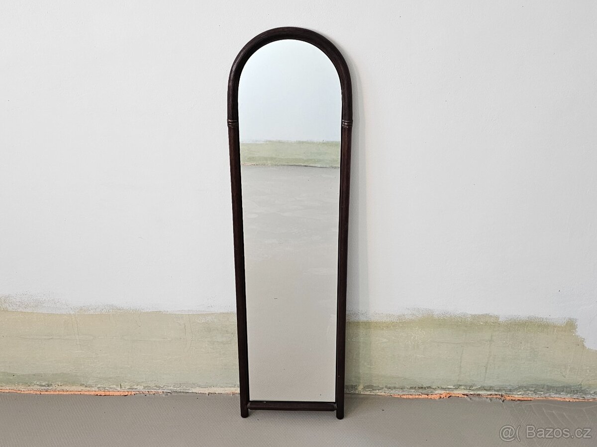 Zrcadlo v dřevěném rámu, 30 cm x 110 cm