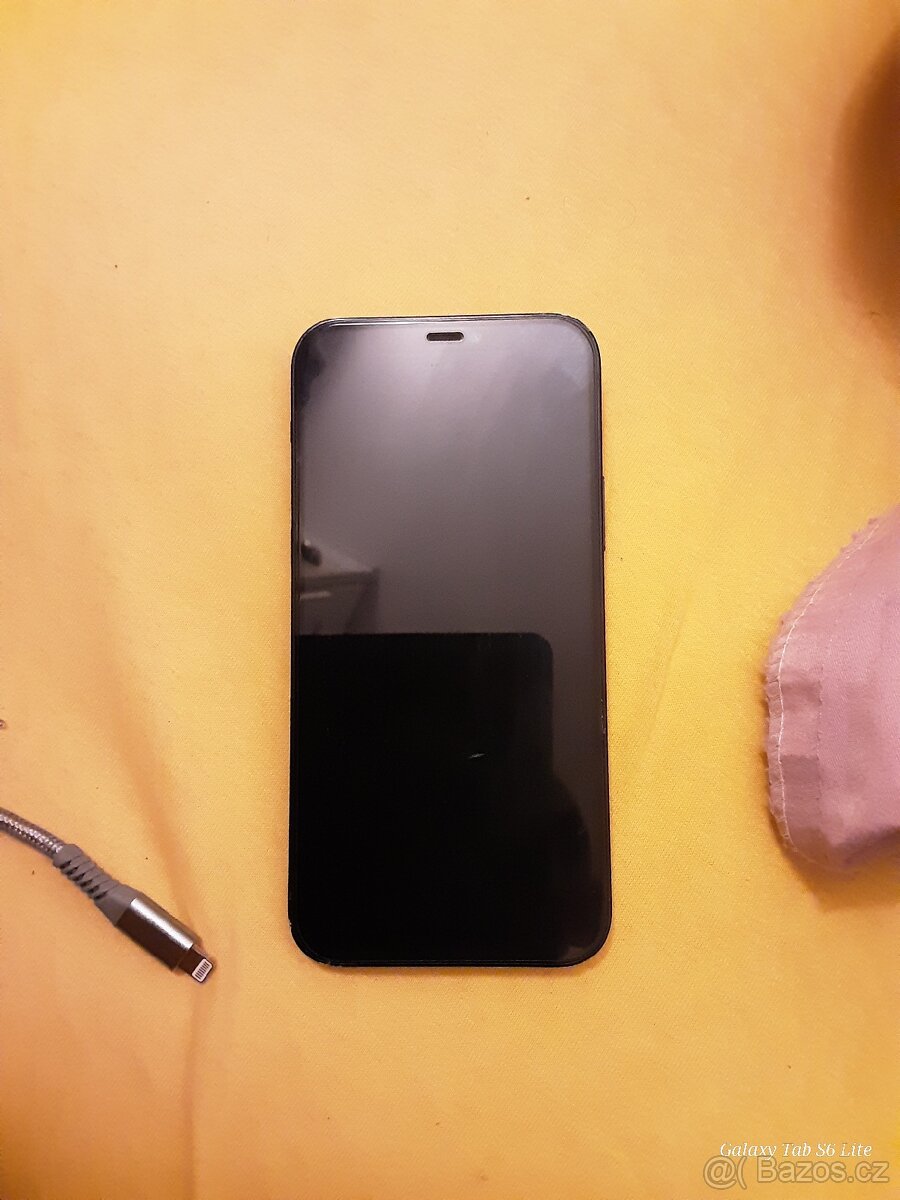Prodám-Vyměním iPhone 12 64gb