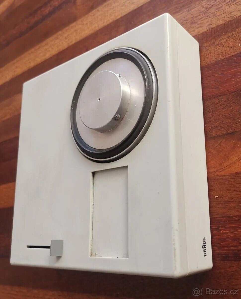 BRAUN TP1. Gramofon P1 Radio T3 Combi, design Dietera Ramse.