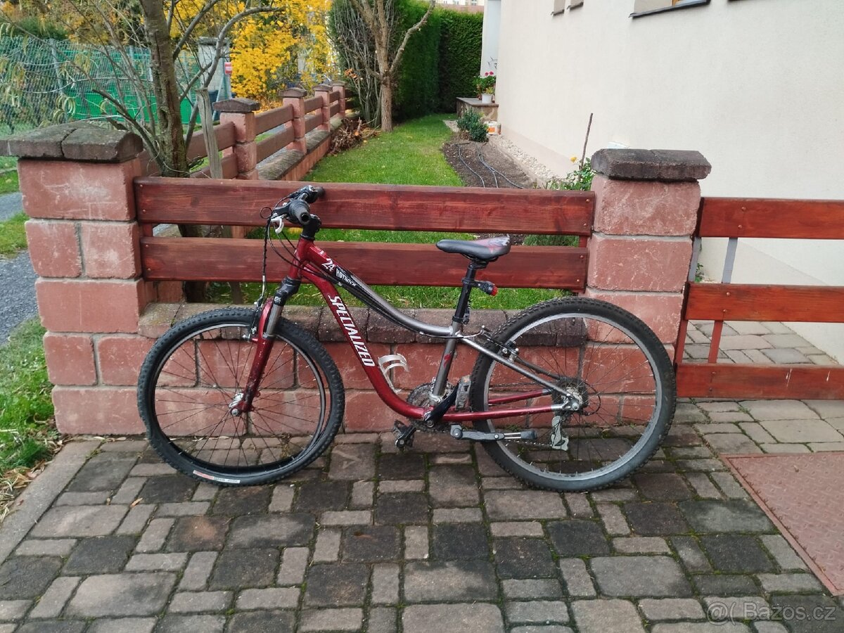 Dětské kolo specialized hotrock 24