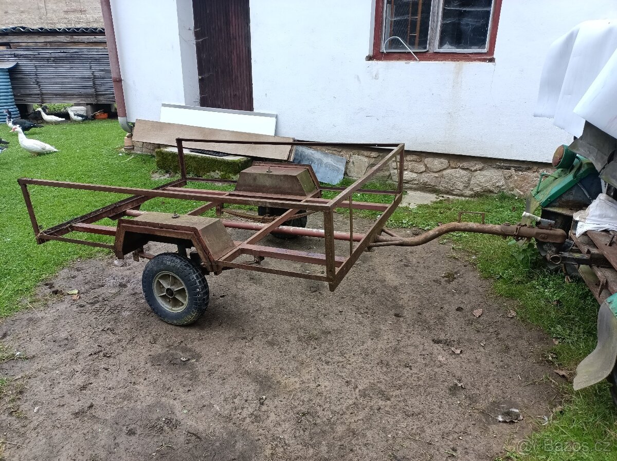 Traktor domácí výroby