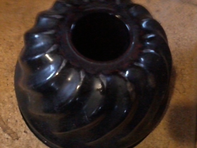 Retro smaltovaná forma na bábovku