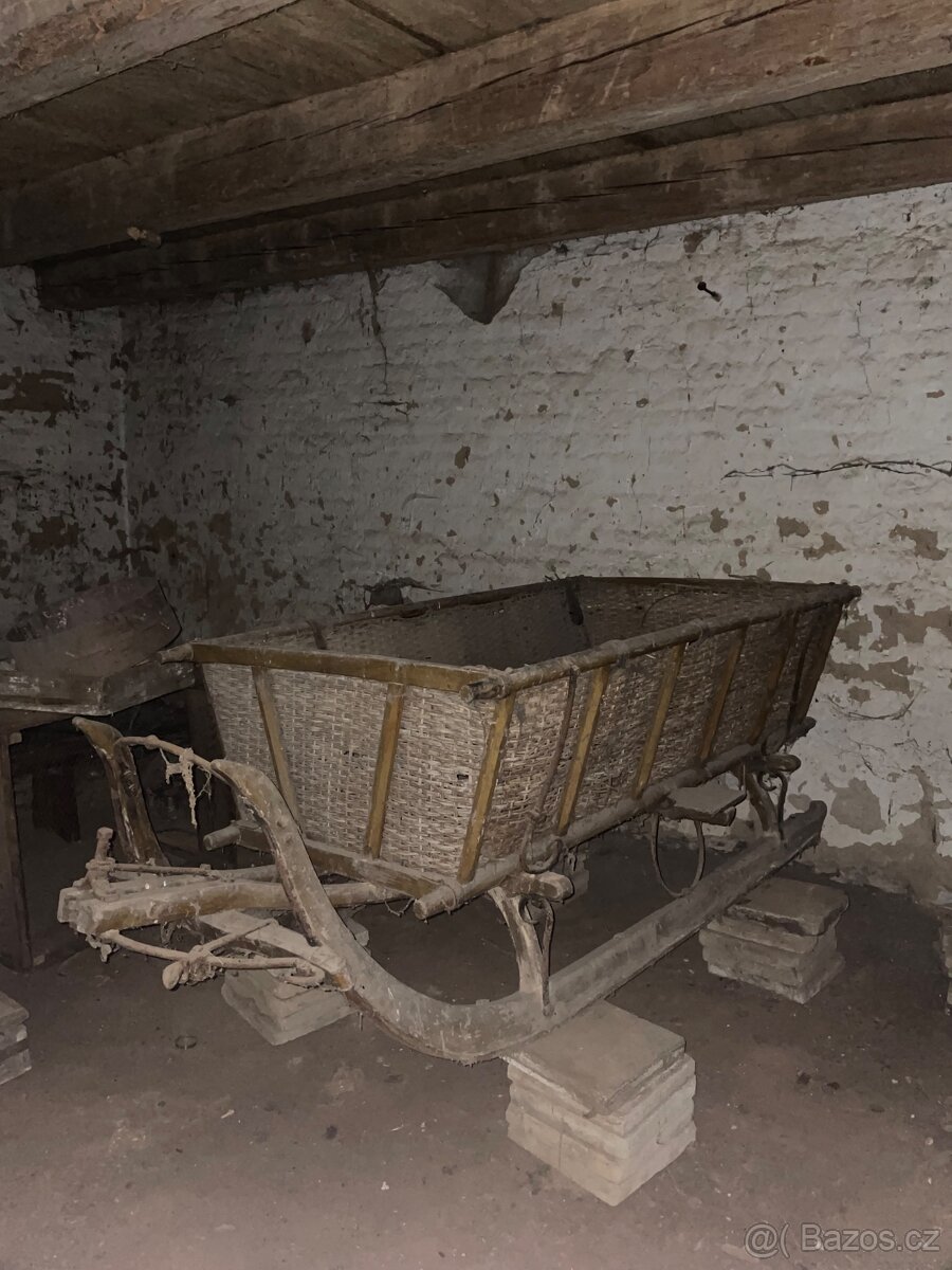 Staré saně za koně