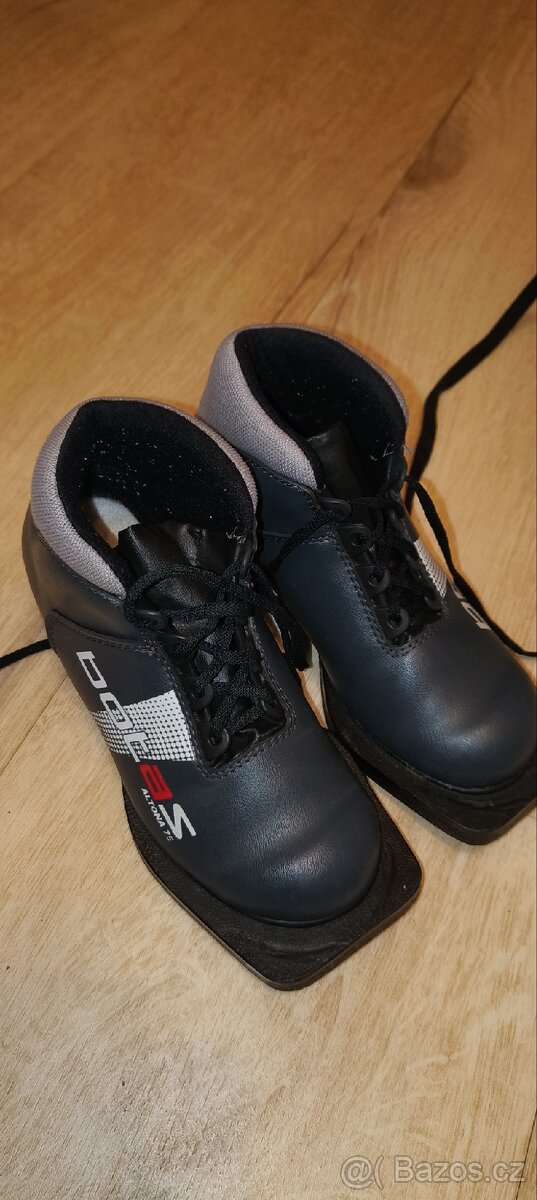 Boty na běžky 33