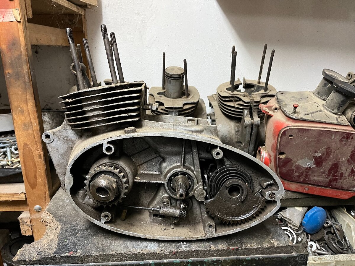 polo-motor JAWA 250/353