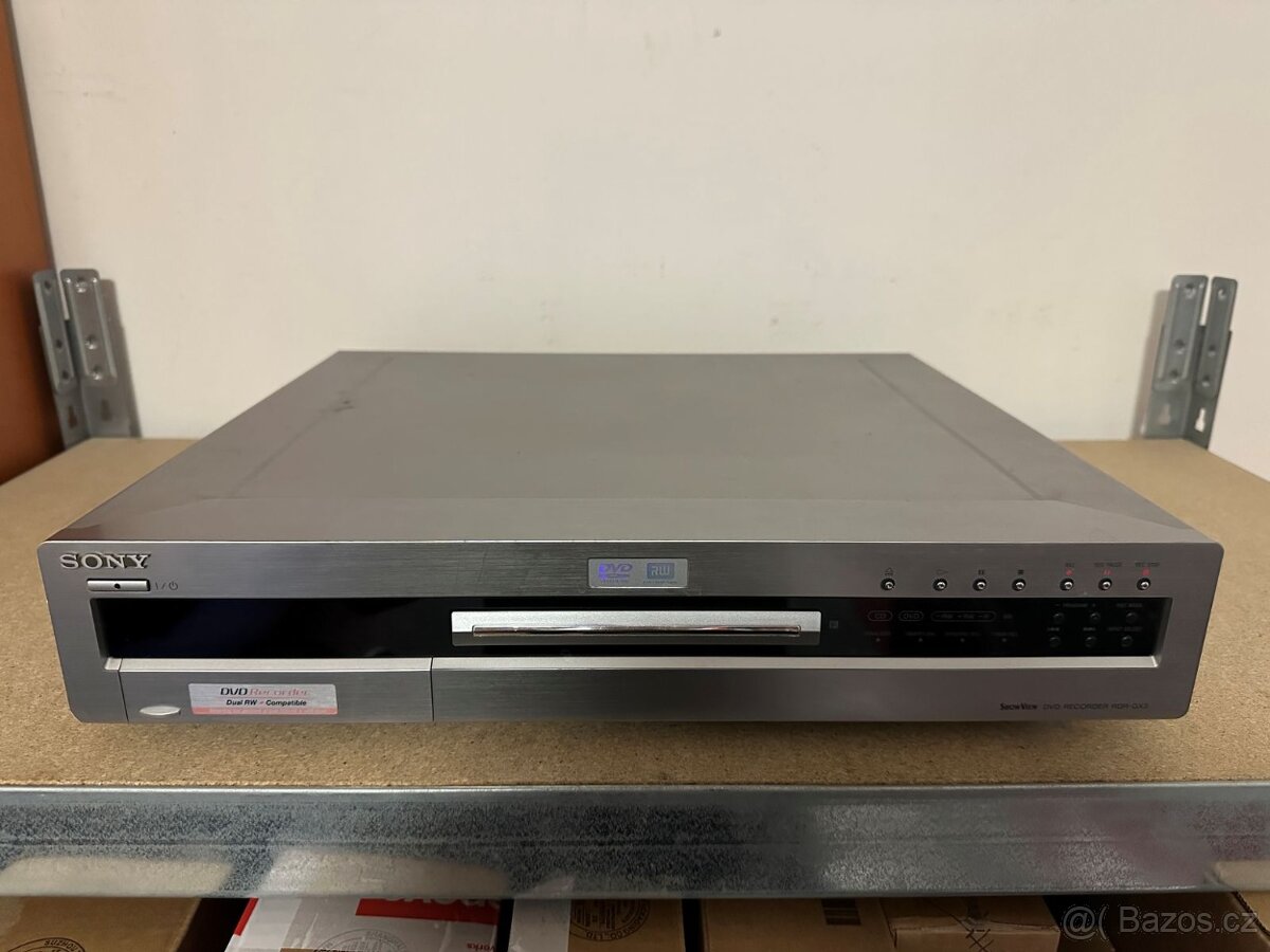 DVD rekordér a přehrávač Sony RDR-GX3/S