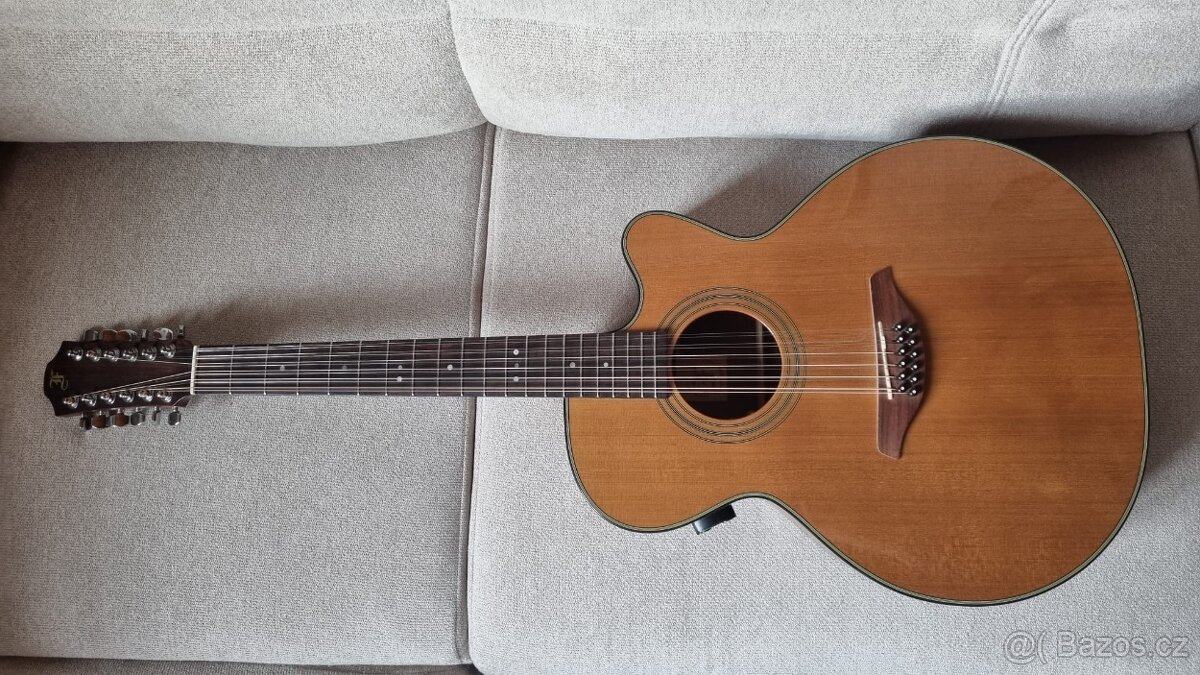 Dvanáctistrunná elektroakustická kytara FURCH