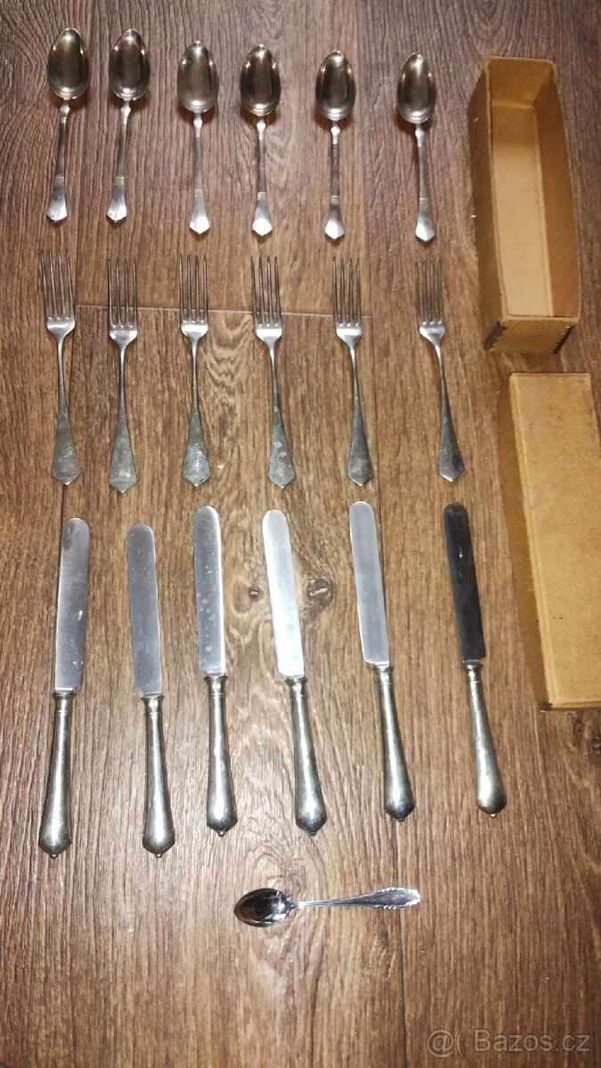 Příbory sada s krabičkou
