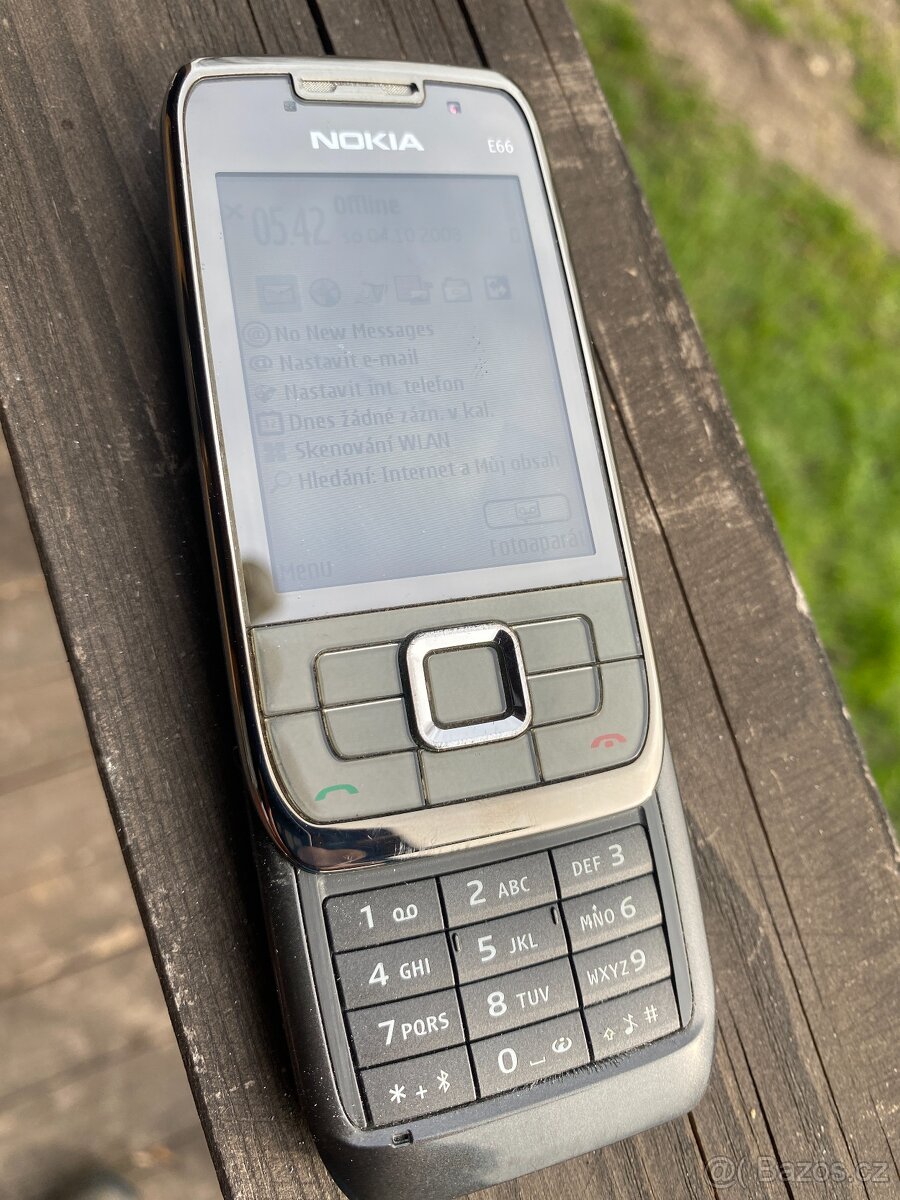 Nokia E66