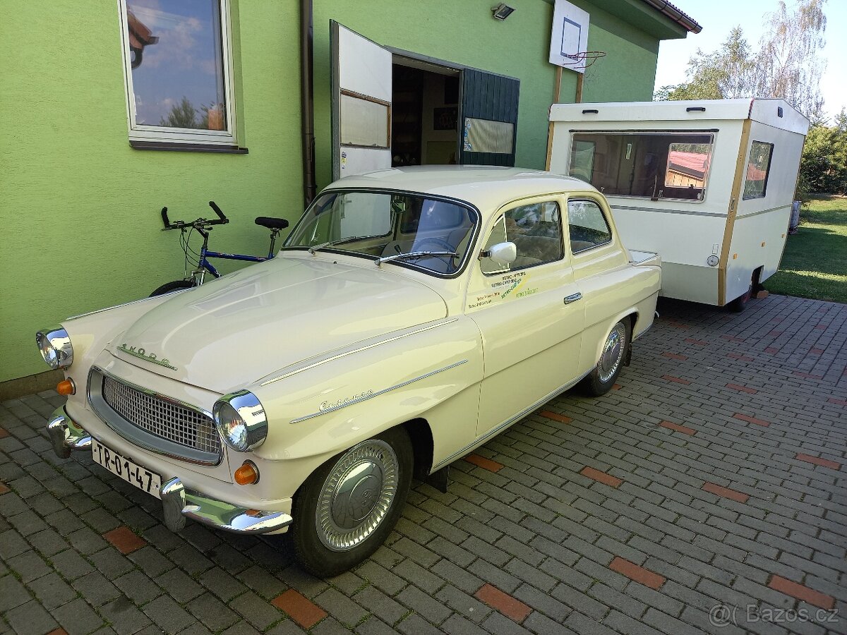 Škoda 985 Octavia
