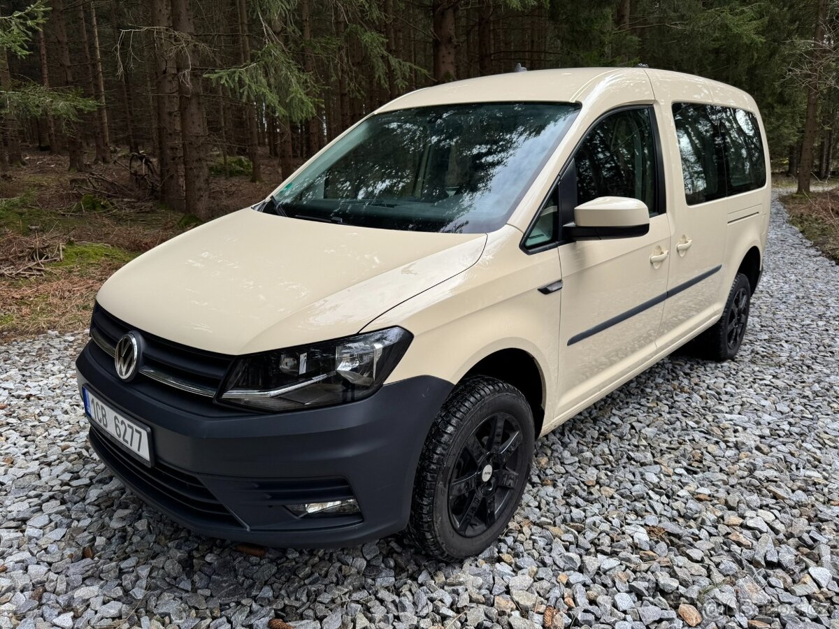 VW CADDY MAXI 2.0 TDI 4x4 7 MÍST