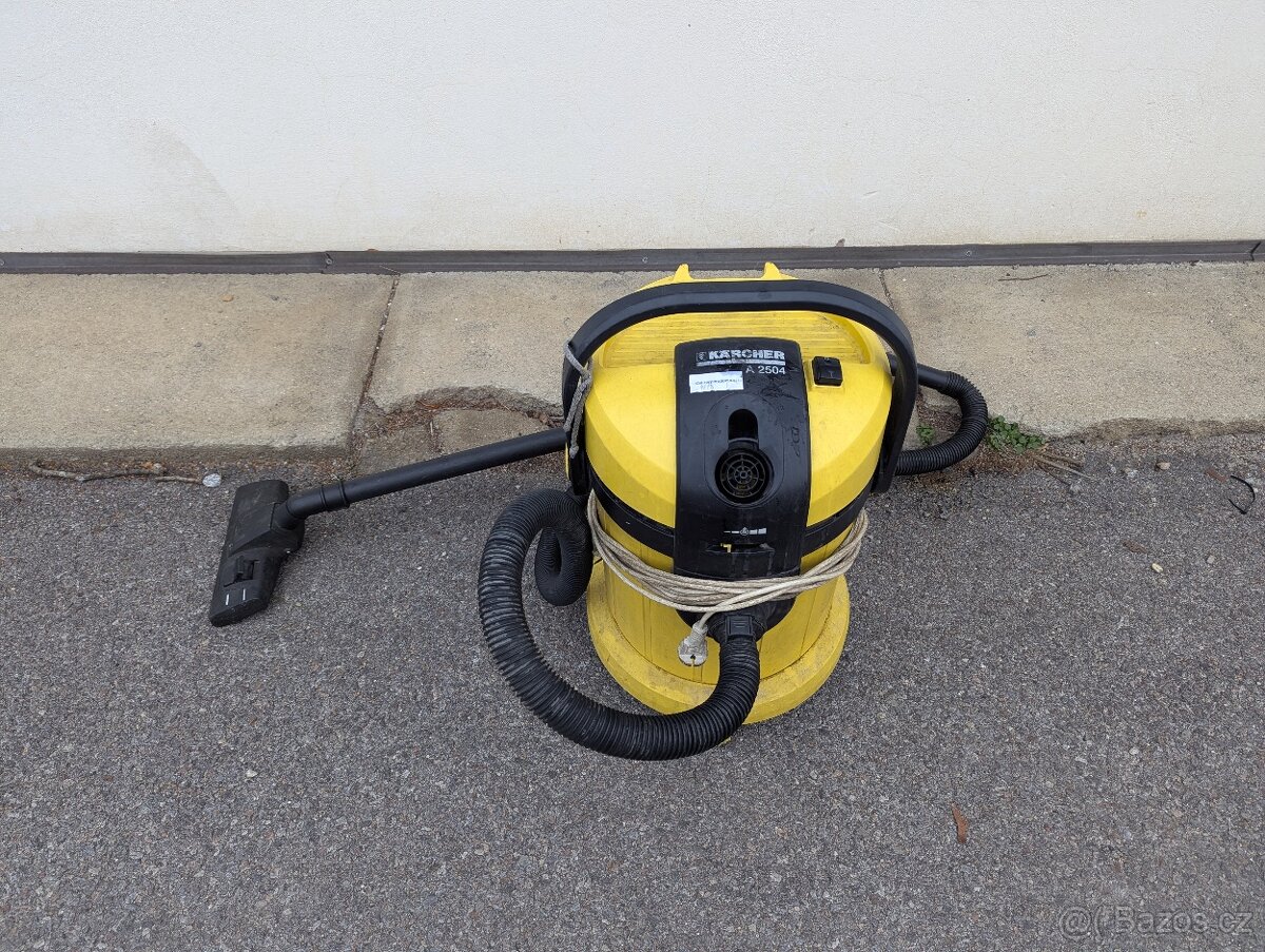 vysavač Karcher A 2504