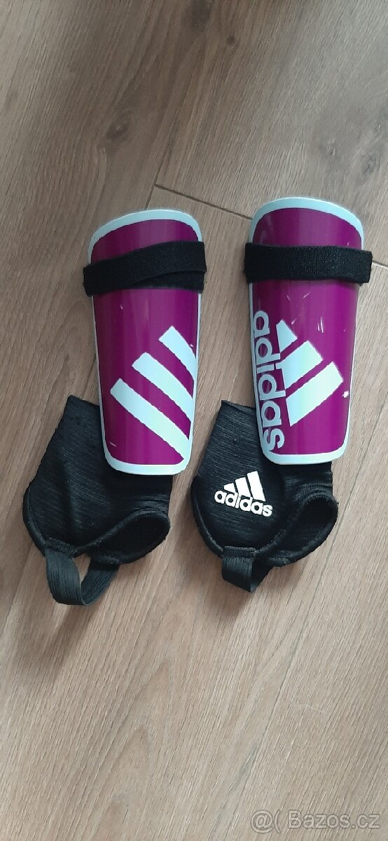 Chrániče Adidas
