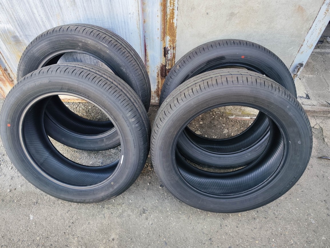 18"zánovní sada letních pneu Toyo 215/55/18 5000Kč/4ks
