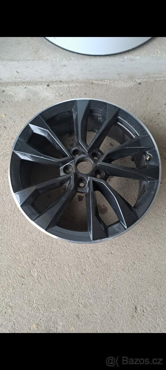 Originál hl.disk Felga ze Škoda Karoq sportline
