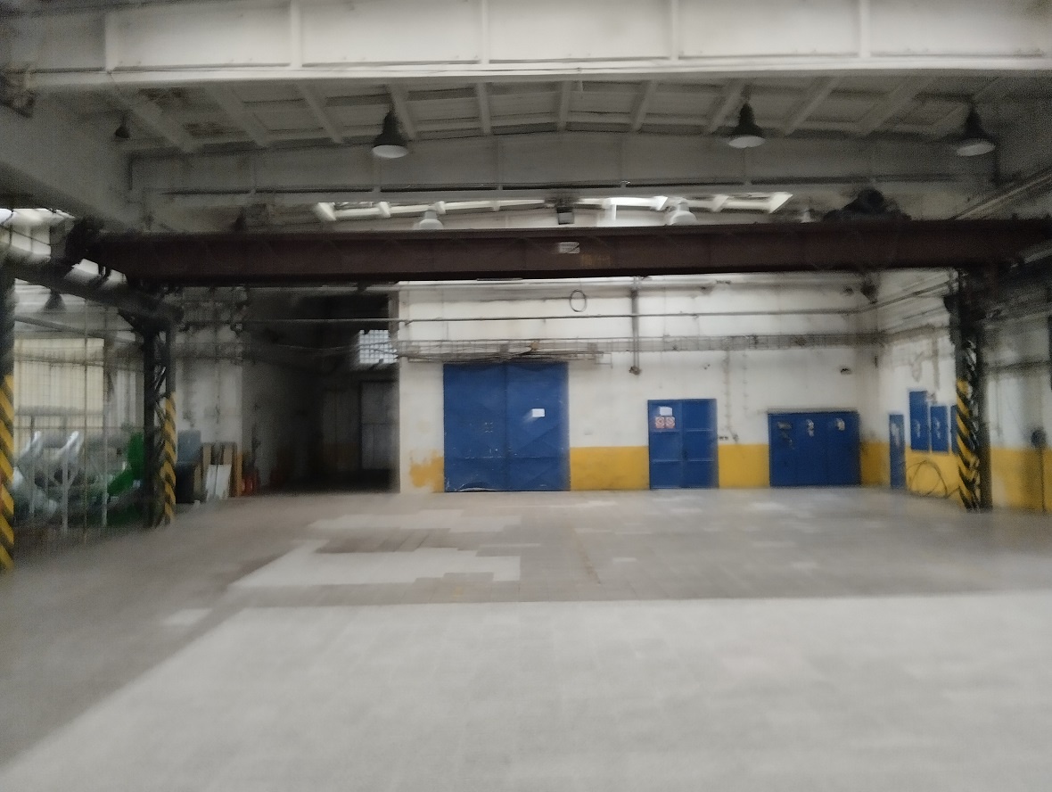 Nabízím prostory pro výrobu a logistiku v Hradci Králové