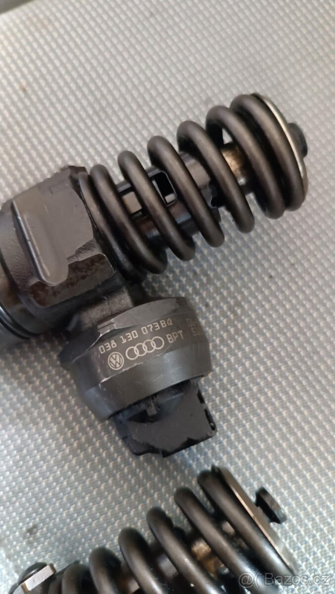 vstřikovače 2.0tdi 103kW 038130073BQ 0414720312