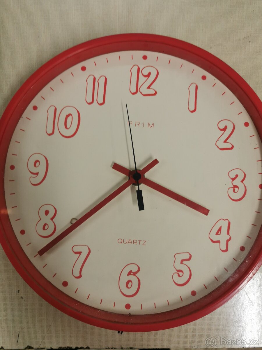 Kuchyňské hodiny Prim