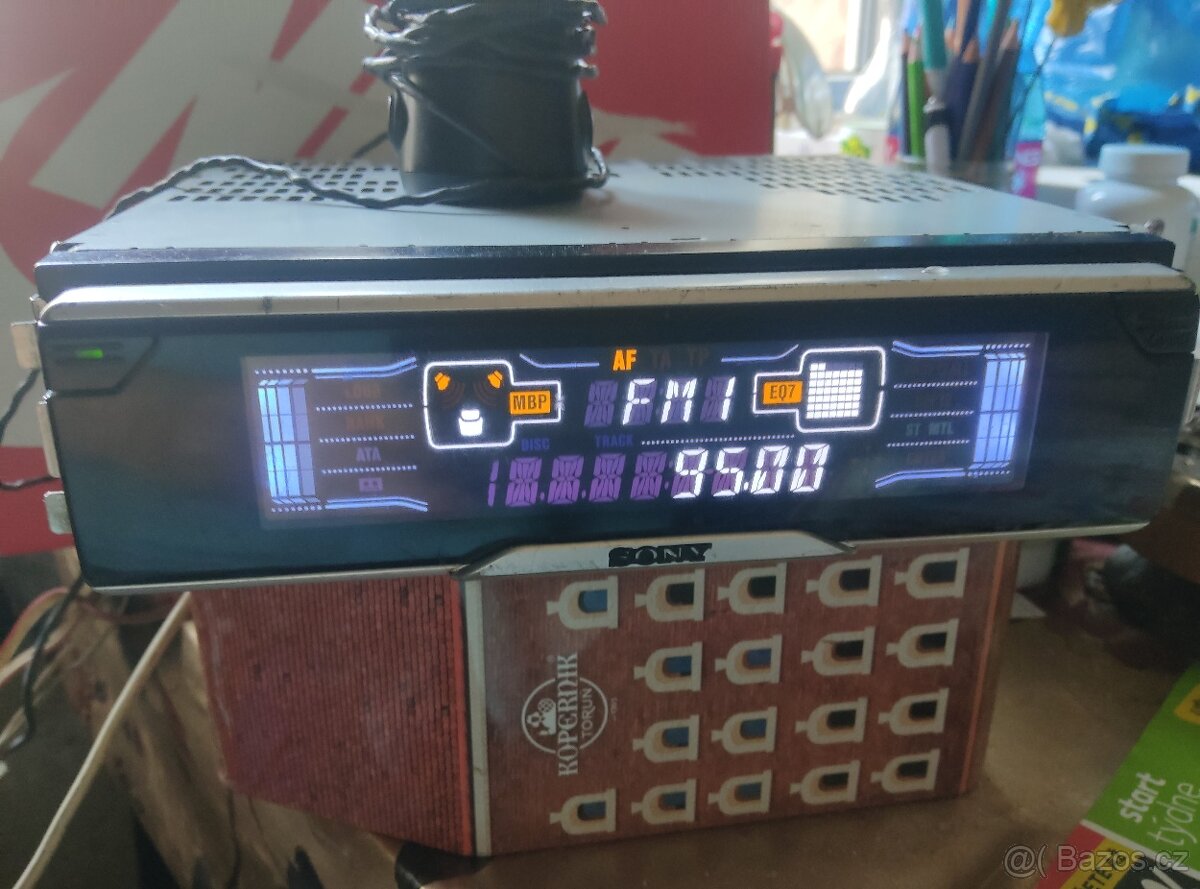 Sony XR - CA 800