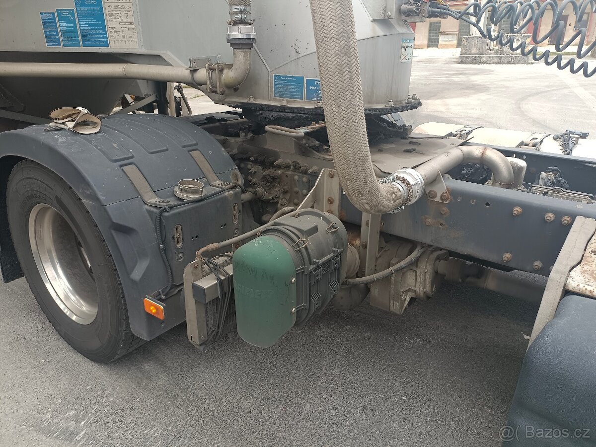 Volvo fh 500+silo feldbinder