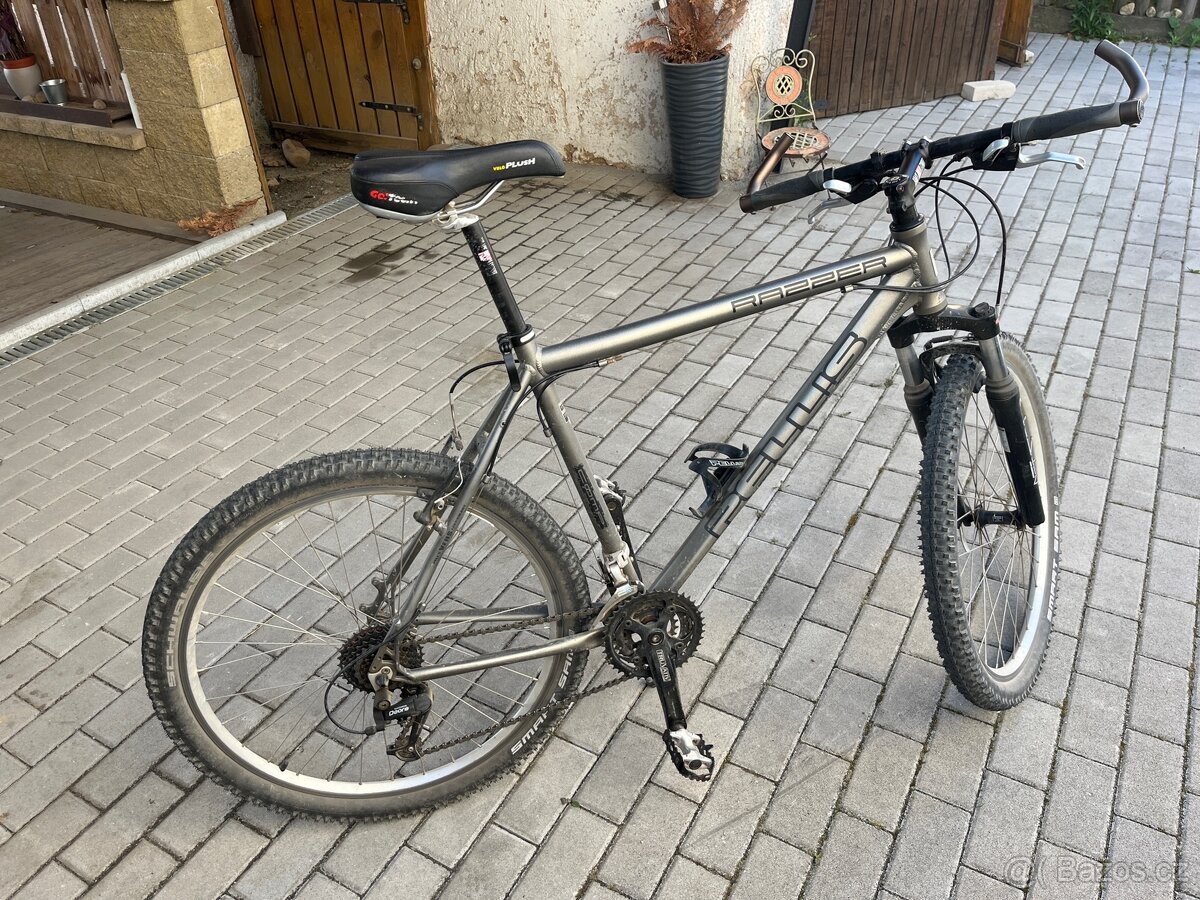 Panské horské kolo Pells