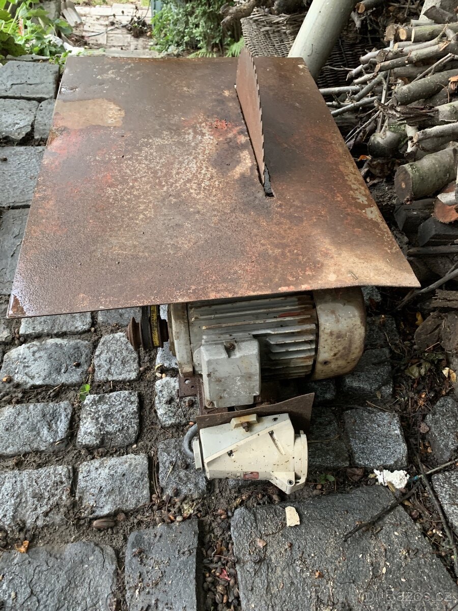 stolni el pila silna 380 v