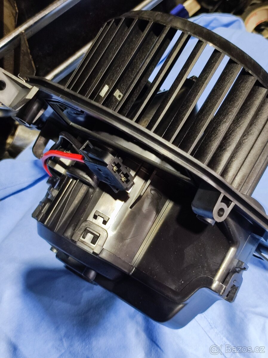 VW TRANSPORTER T6 VENTILATOR