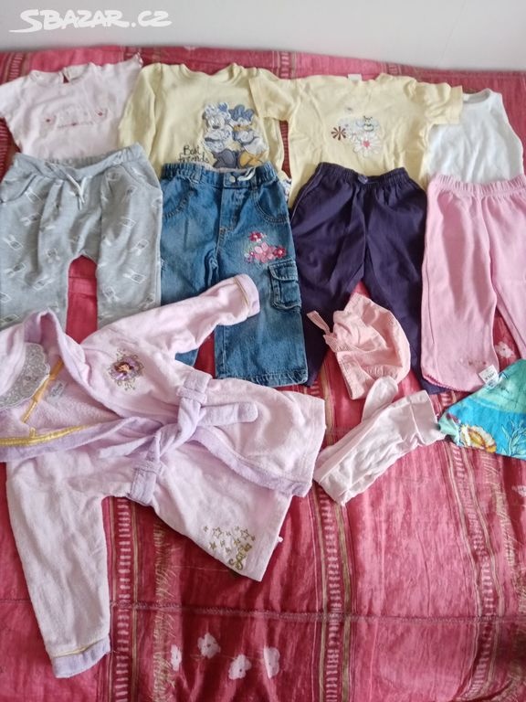 Pěkný set pro holčičku vel. 86/92