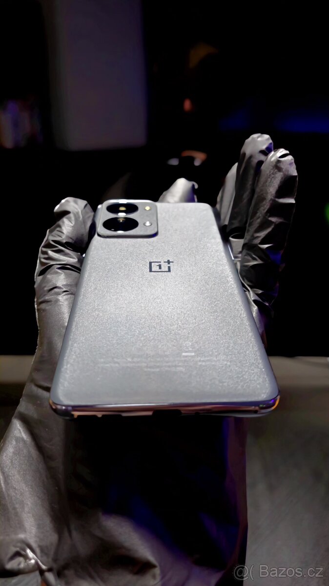 ONEPLUS NORD 2T 12/256GB 80W nabíjení