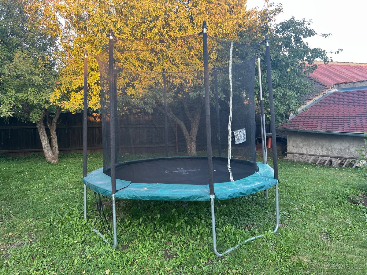 Trampolina Domyos Octagonal 300 s ochranou siti
