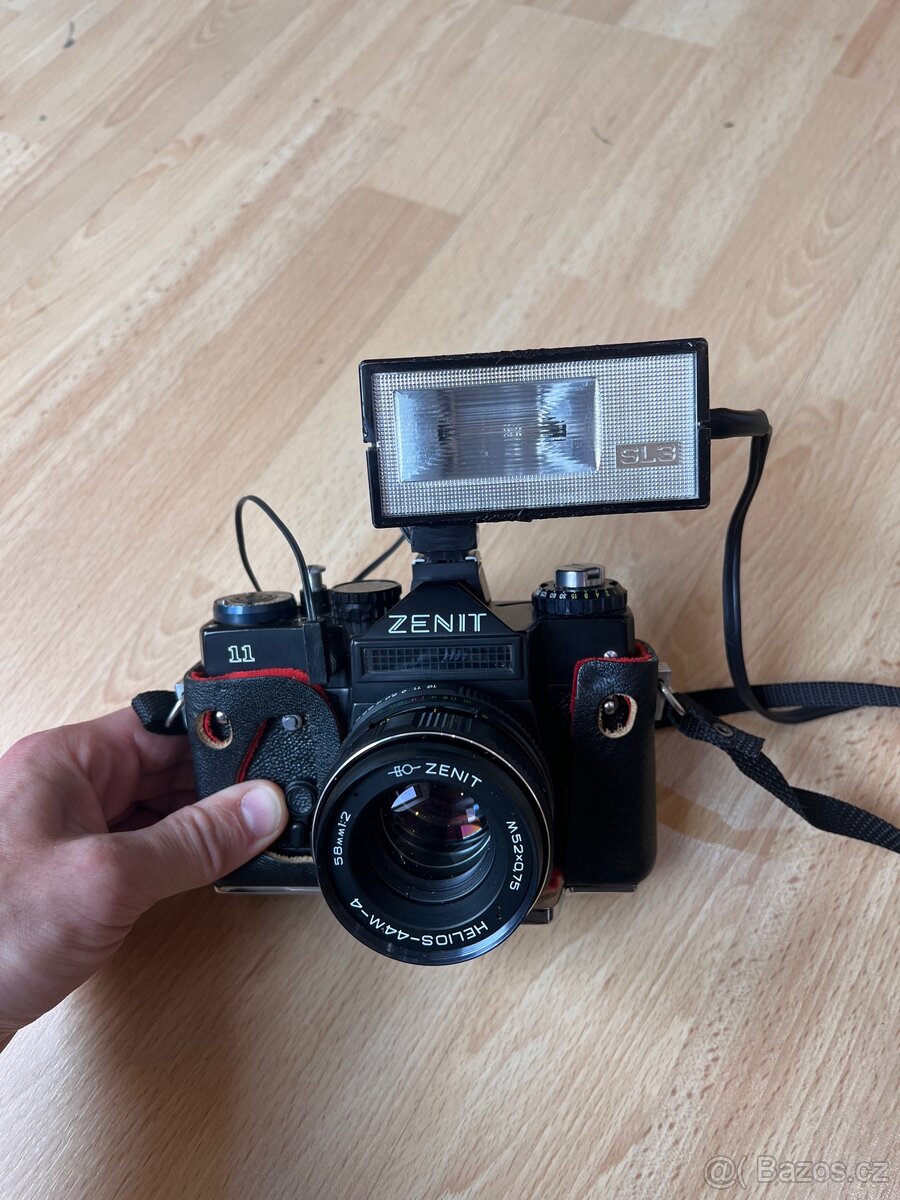 Zenit 11 výborný stav