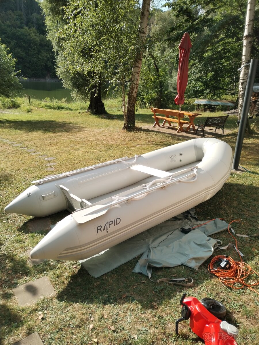Člun Rapid, lodni motor Yamaha 5 hp