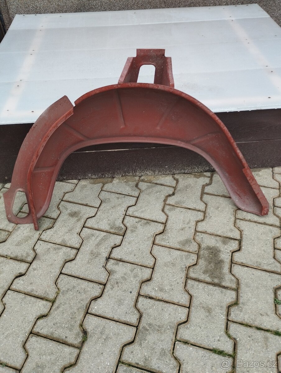 Prodám blatníky Lada