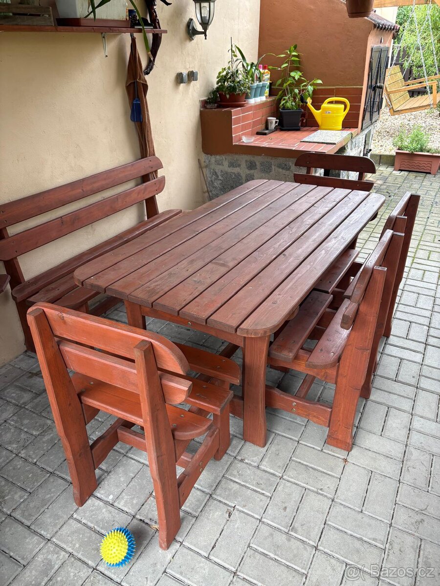 Zahradní nábytek
