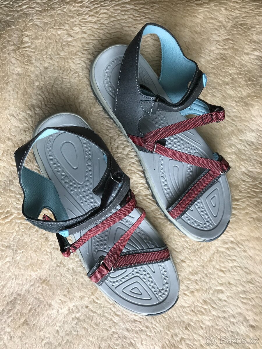 Dámské letní sandále vel.41