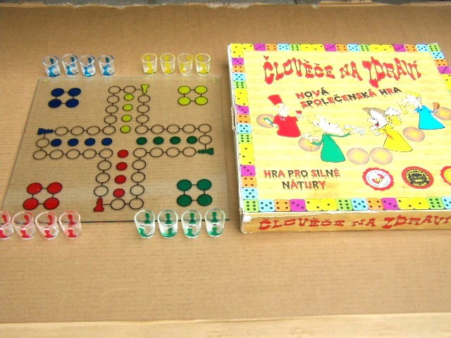 Prodám PANÁKOVÉ ČLOVĚČE NEZLOB SE