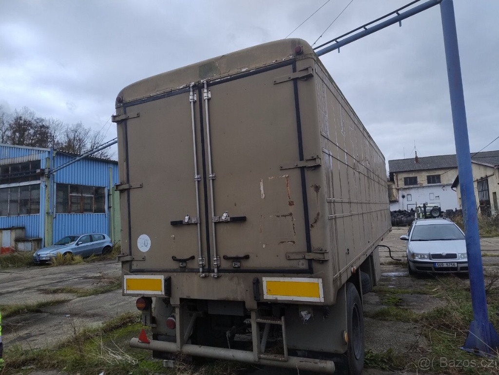 Vojenský zateplený návěs Orličan