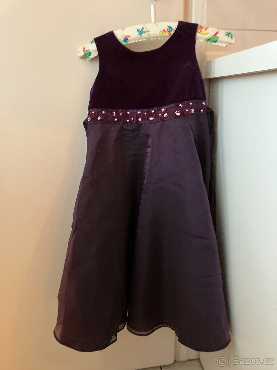 Slavnostní luxusní šatičky vel. 4 - 5 let