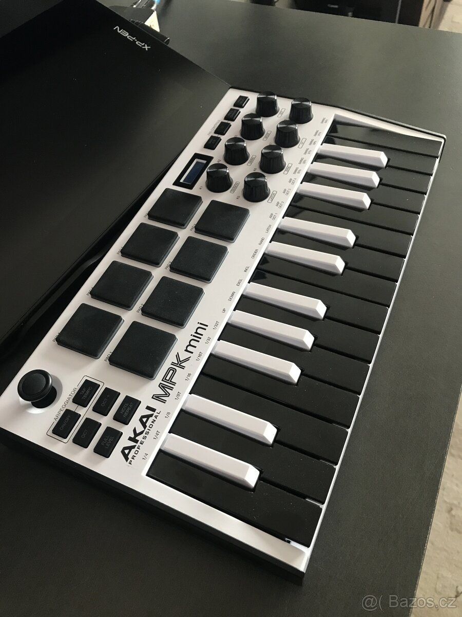 Akai MPK mini MK3