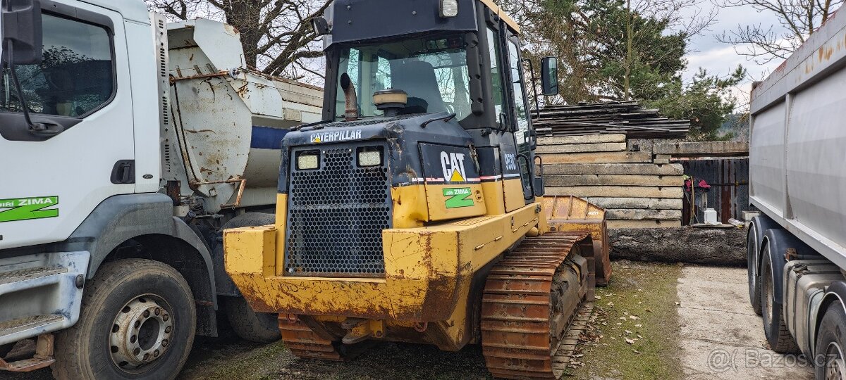 Pásový nakladač CAT 953C