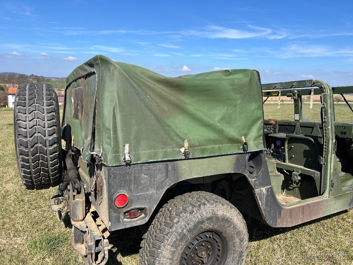 Humvee Hmmwv
