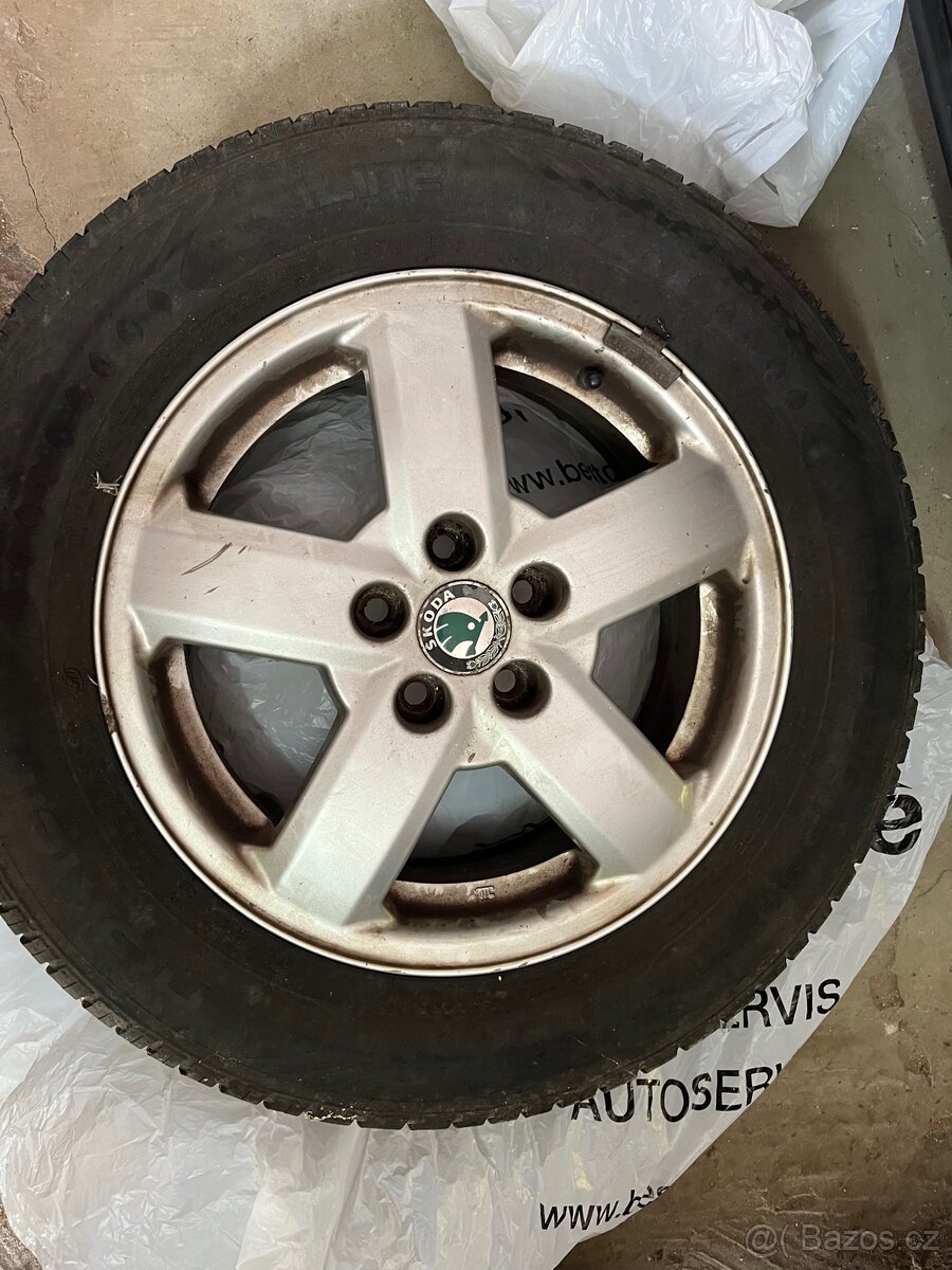 Hliníková kola originál Škoda 6Jx15H2 5x100